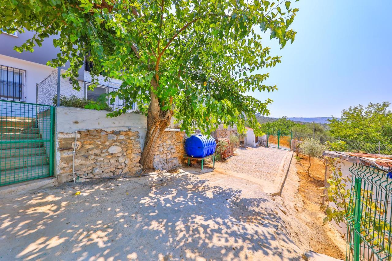 Agach Aparts-Savran Milas Exterior photo